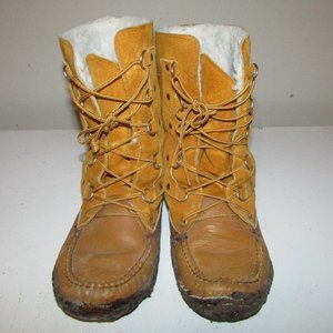 VINTAGE Genuine Leather Mukluks - Sz 7-8